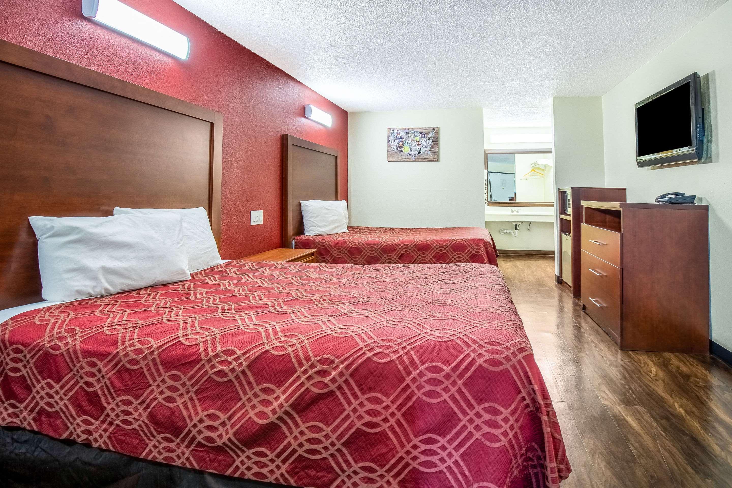 Econo Lodge Knoxville Buitenkant foto