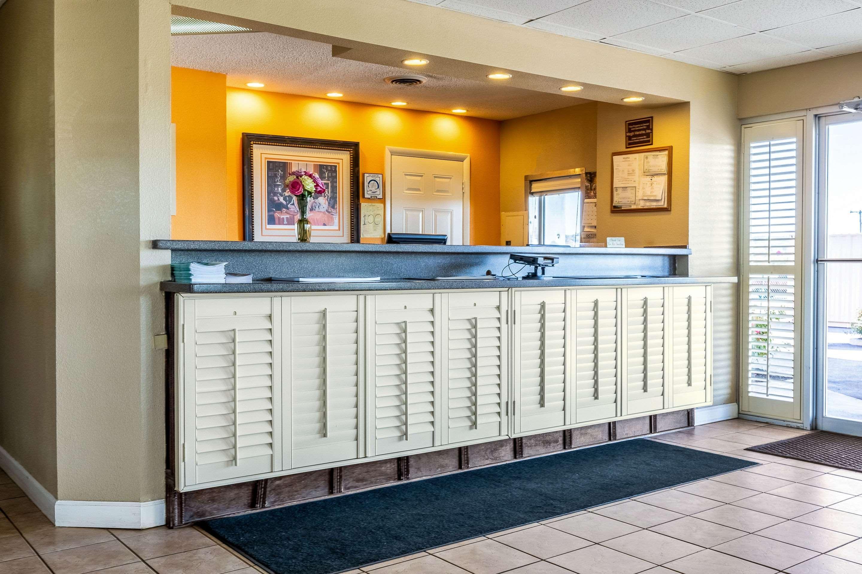 Econo Lodge Knoxville Buitenkant foto