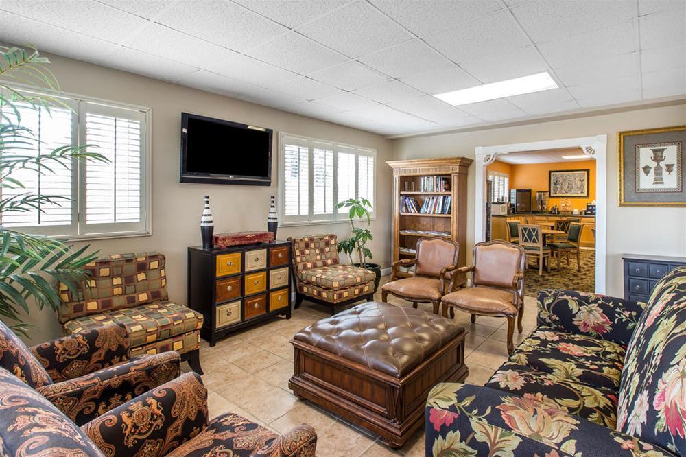 Econo Lodge Knoxville Buitenkant foto